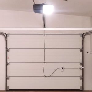 Montaż napędów, siłowników, automatyki do bram garażowych- Warszawa, Pruszków, Grodzisk Mazowiecki4